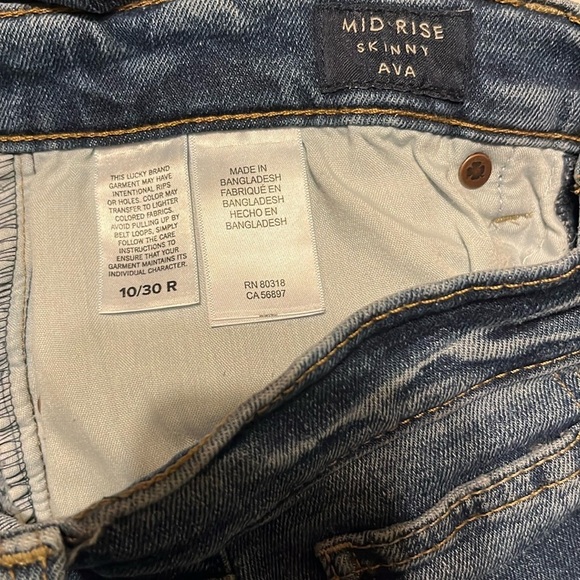 Lucky Brand Blue Skinny Jeans with Worn-In Look - Picture 13 of 16